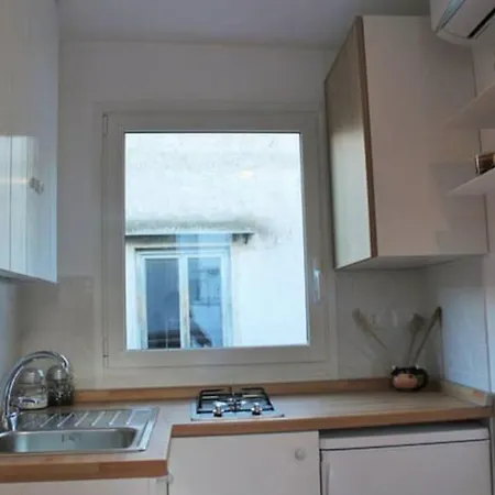 S- Loft With Balcony In The Historic Center Appartement Napels
